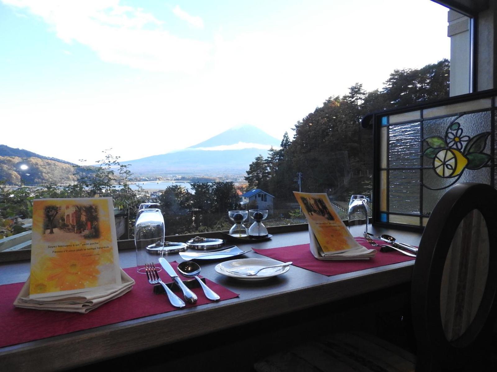 La Vista Fujikawaguchiko Hotel Buitenkant foto