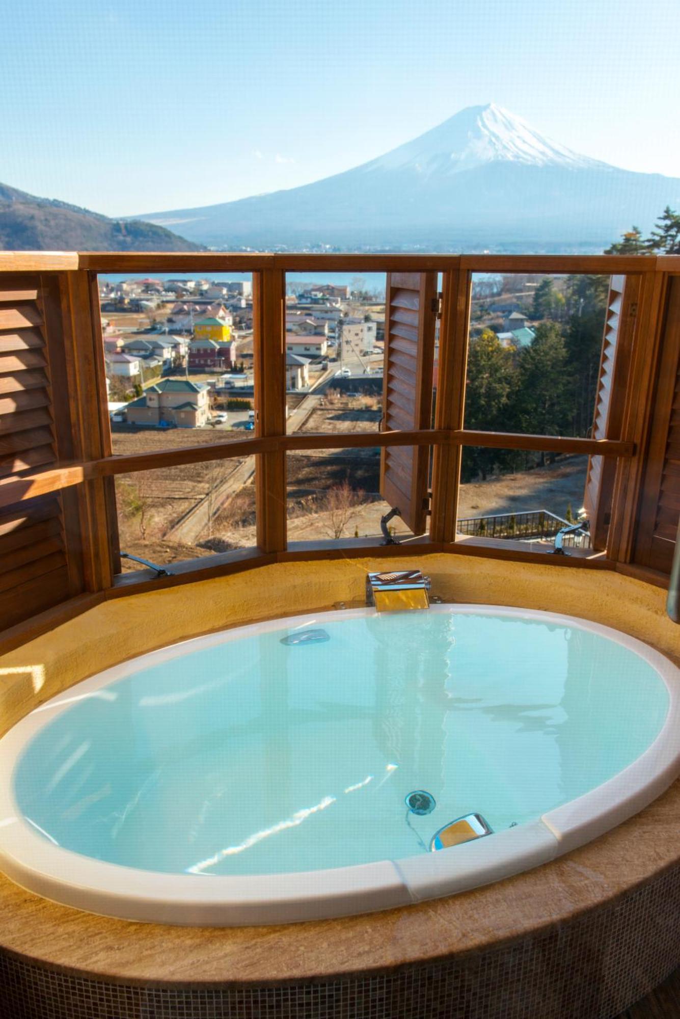 La Vista Fujikawaguchiko Hotel Buitenkant foto