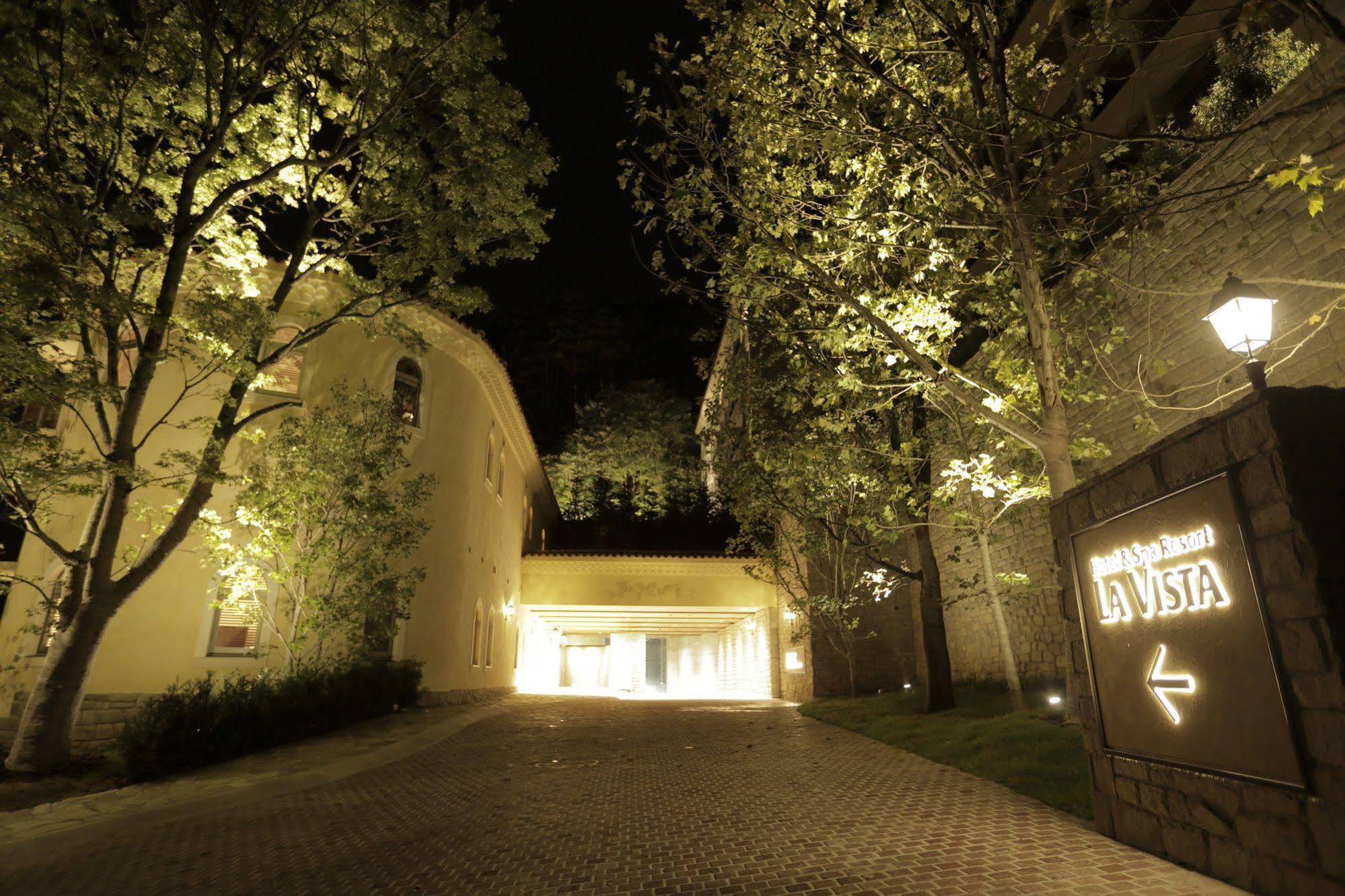 La Vista Fujikawaguchiko Hotel Buitenkant foto