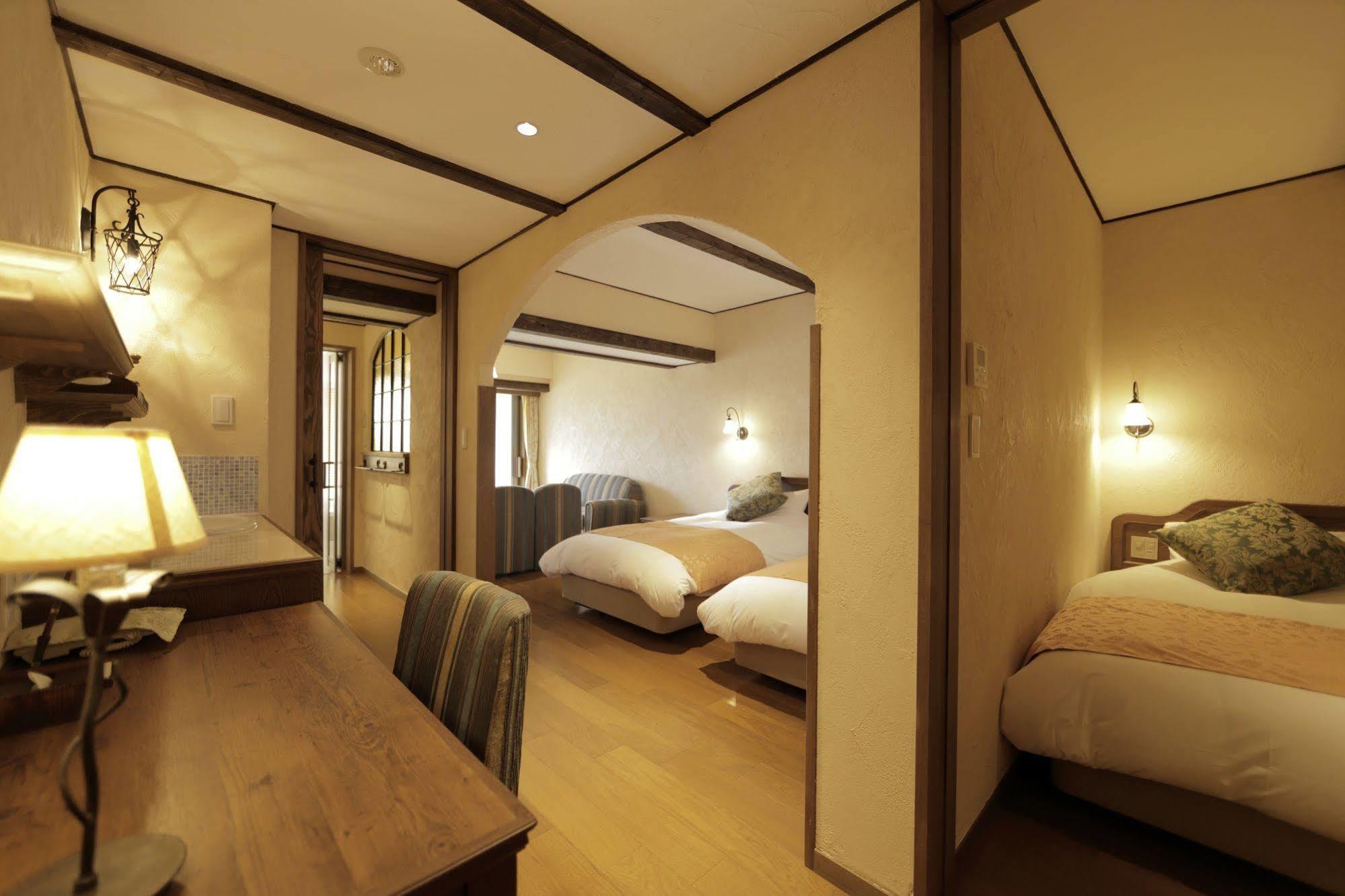 La Vista Fujikawaguchiko Hotel Buitenkant foto